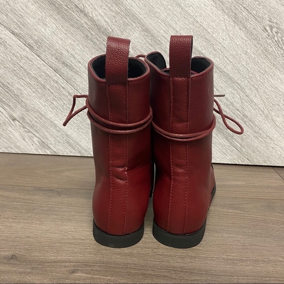 New! Vintage Style Combat Lace Up Boots In Wine - Picture 6 of 8